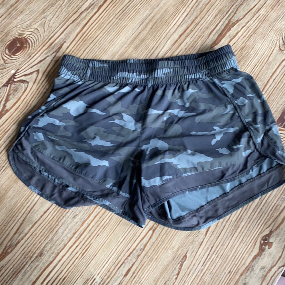 Athleta Printed Mesh Run Racer 4”